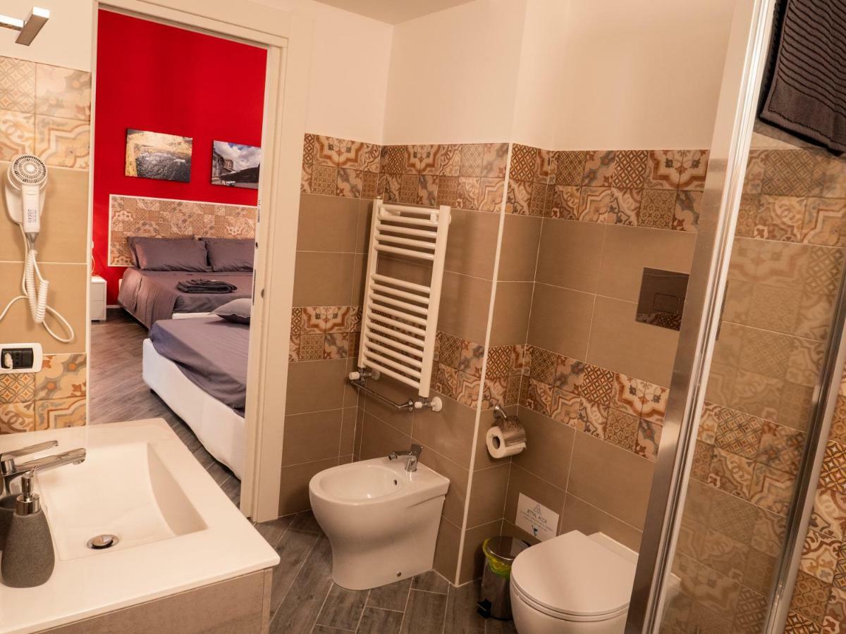 B&B Cosmoneapolitan Luaran gambar