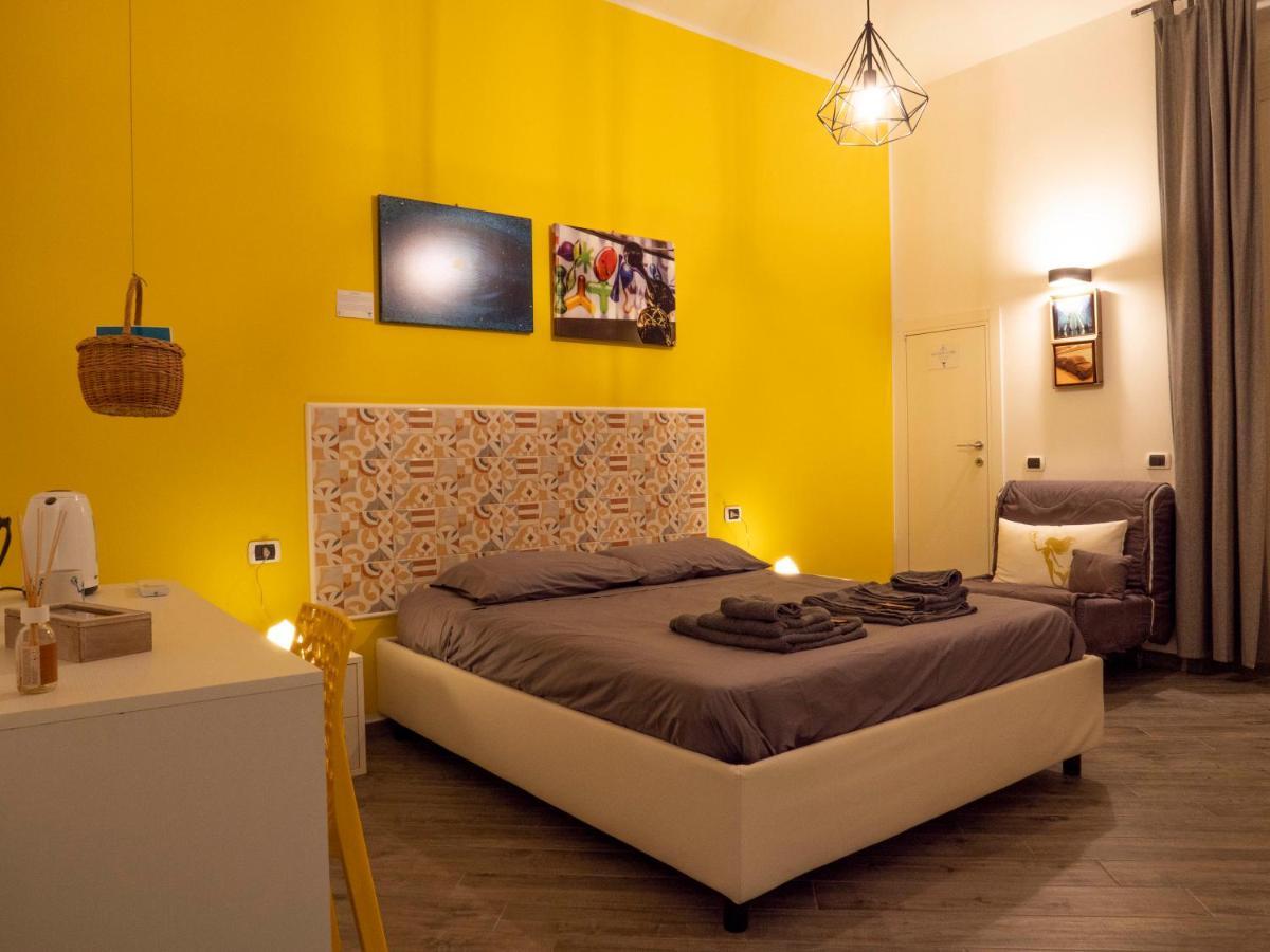 B&B Cosmoneapolitan Luaran gambar